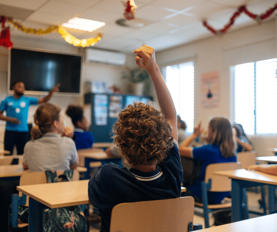 AIr quality in schools: photo of a classroom.